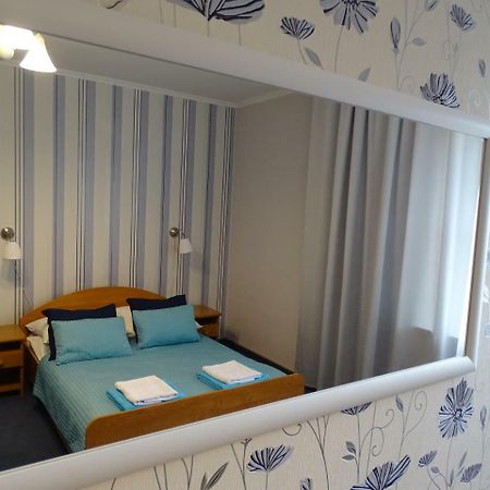 Hotel Piemont Pabianice Kültér fotó