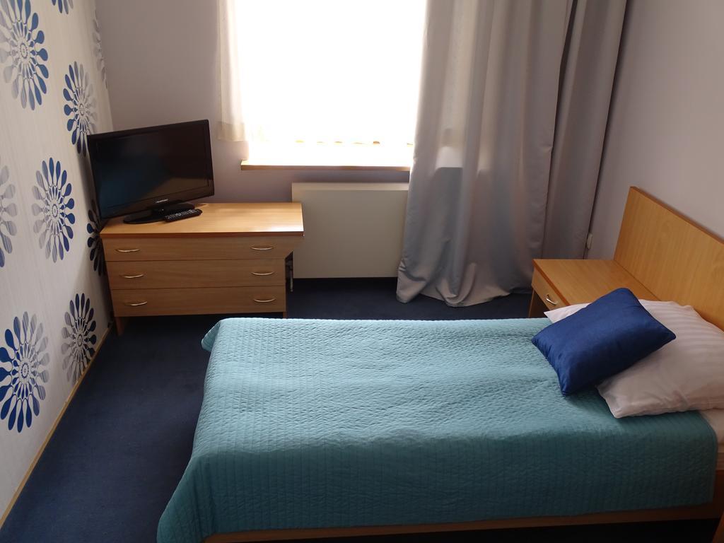 Hotel Piemont Pabianice Kültér fotó
